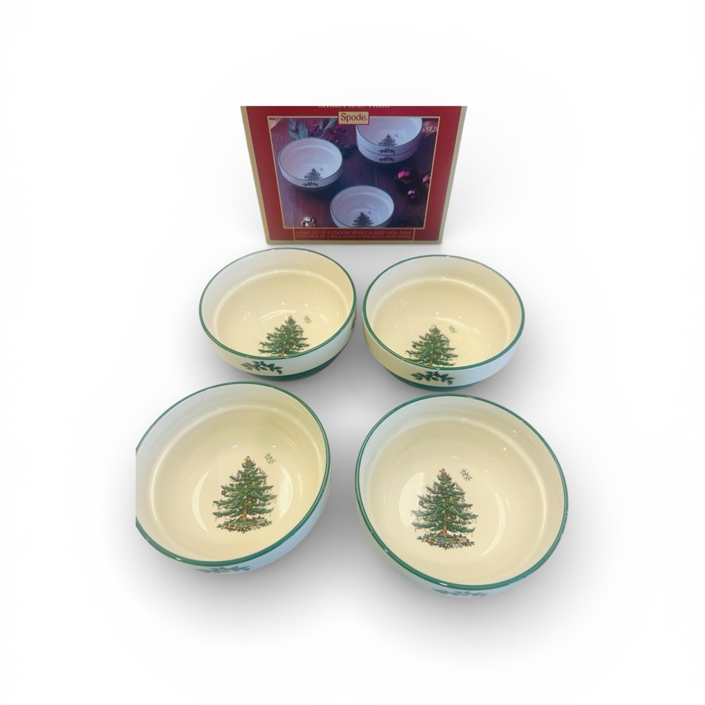 Spode Christmas Tree Collection Stacking Bowls - 5.5-Inch Set Of 4
